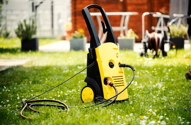 Professional Pressure Washing in Lowell, MI